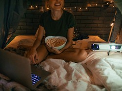 Ini 4 Kebiasaan Makan dan Minum yang Bikin Perut Buncit