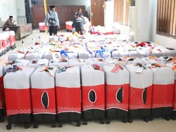 Punya Warna Sarung Sama, Ini Tips agar Koper Jemaah Haji Tak Tertukar