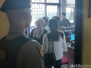 Geger Arisan Bodong Teteh Rida Cianjur, Korban Merugi Rp 4 Miliar Geger Arisan Bodong Teteh Rida Cianjur, Korban Merugi Rp 4 Miliar