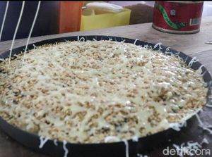 Manis Legit Martabak Arang, Wajib Icip-icip Kalau ke Bangka