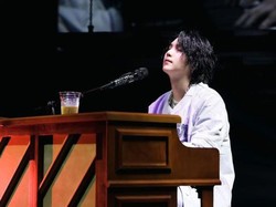 Sesal SUGA BTS Naik Skuter Listrik saat Mabuk