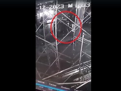 Gerombolan Bermotor Keroyok-Bacok Dua Pemuda Bandung