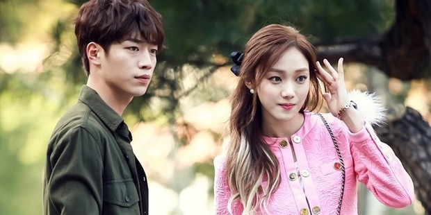 Baek In Ho dan Baek In Ha dalam Cheese in the Trap/Foto: screenrant.com