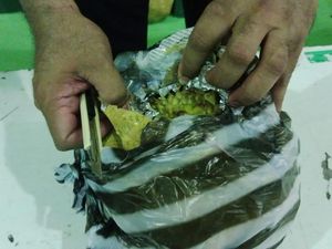 CJH Embarkasi Surabaya Ketahuan Bawa Durian Saat Hendak Berangkat Haji CJH Embarkasi Surabaya Ketahuan Bawa Durian Saat Hendak Berangkat Haji