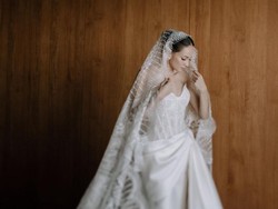 Potret Resepsi Pernikahan Enzy Storia dan Maulana Kasetra di Bali