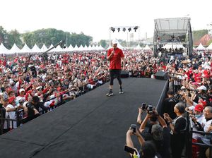 Sapa Pendukung di Semarang, Ganjar: Ayo Kita Buat Gembira Pemilunya