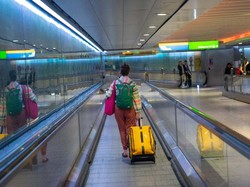 Bandara Heathrow Lumpuh Gegara Listrik Padam Setelah Gardu Terbakar