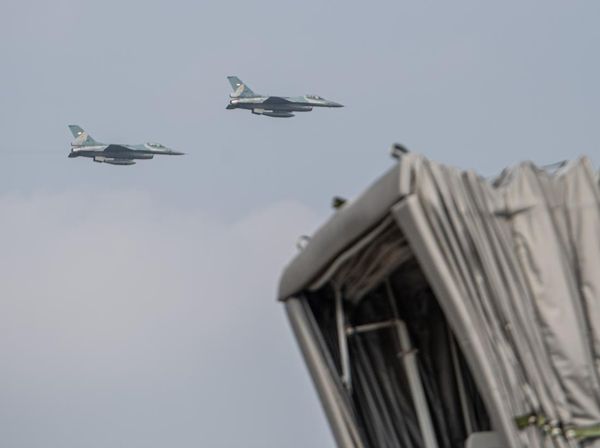 Melihat Aksi Pesawat F16 di Latihan Tempur Jalak Sakti 2023