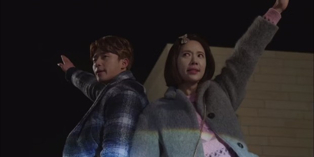 Oh Ri Jin dan Oh Ri On dalam Kill Me, Heal Me/Foto: YouTube/TV-People