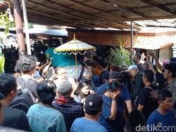Jenazah Benjo Eks Teamlo Dimakamkan di Mojosongo Solo