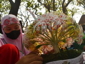 Ratusan Pelajar Ikuti Lomba Kreasi Daur Ulang Sampah di Madiun
