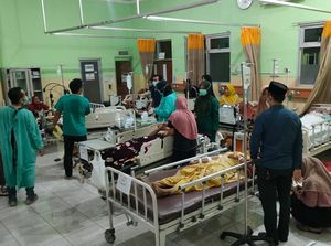 13 Korban Truk Terguling Probolinggo Masih di RS, 1 Orang Operasi Patah Tulang