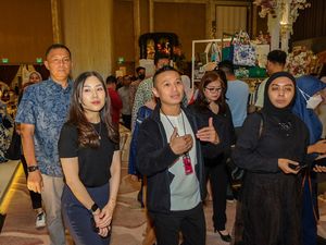 Wamen Angela Tanoesoedibjo Kunjungi Wedding Fair, Penasaran Akan Hal Ini