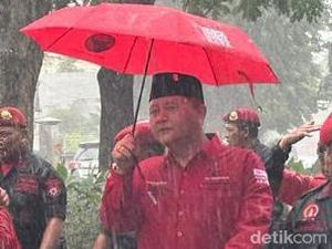 Sederet Fakta Loyalitas Whisnu Sakti ke PDIP Meski Tak Dapat Rekom Megawati Sederet Fakta Loyalitas Whisnu Sakti ke PDIP Meski Tak Dapat Rekom Megawati
