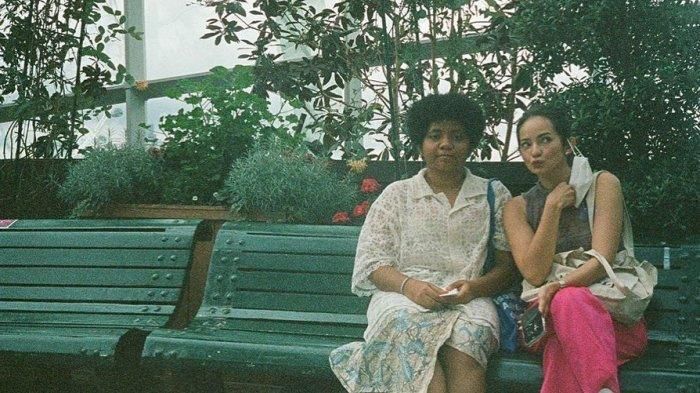 Enzy Storia dan Casey Paquita