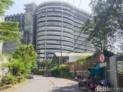 Nasib Tak Jelas Gedung Ngagel Surabaya Mangkrak 20 Tahun Lebih