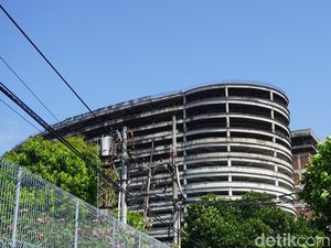 Cerita Pegiat Sejarah yang Jadi Saksi Hidup Gedung Mangkrak Ngagel Surabaya Cerita Pegiat Sejarah yang Jadi Saksi Hidup Gedung Mangkrak Ngagel Surabaya