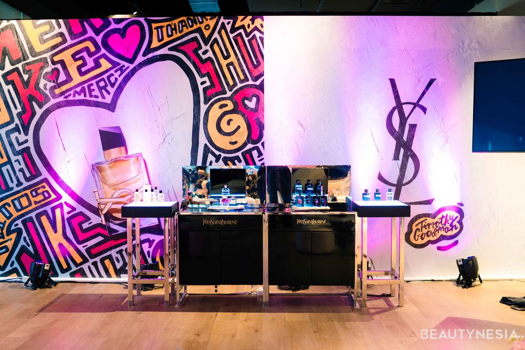 Koleksi terbaru YSL Beauty, Spring Set Collection, yang berkolaborasi dengan senikan internasional, Timothy Goodman.