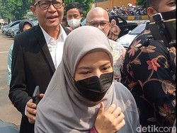 Natasha Rizki Menahan Tangis, Minta Jangan Ada yang Fitnah Desta