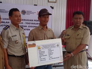 Wow! Buruh Harian Lepas di Klaten Terima UGR Tol Rp 4,9 Miliar