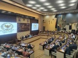 Komisi II DPR Dengar Rumor Rekrutmen KPU-Bawaslu di Daerah Transaksional