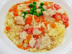 Resep Nasi Goreng Siram Crab Stick yang Berkuah Kental Untuk Sarapan Spesial