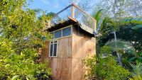 7 Foto Rumah Mini Berdinding Triplek, Luarnya Sederhana Dalamnya Mengagumkan