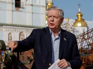 Senator Senior AS Masuk Daftar Buronan Rusia, Kenapa? Senator Senior AS Masuk Daftar Buronan Rusia, Kenapa?