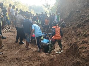 Pembangunan Talut Jalan Dukuhwaringin Kudus Disetop Buntut 3 Pekerja Tewas