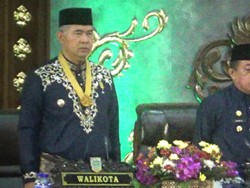 Mau Nyaleg DPR, Walkot Fasha Pamit Mudur Saat Paripurna HUT Jambi