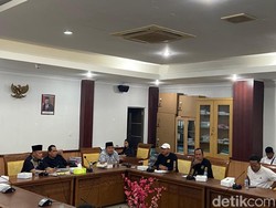 Warga Batam Ngadu Masalah Air Bersih ke DPRD, Disuruh Sabar