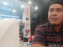 Jatuh Bangun Rivo Buka Warung Steak Si Mantan yang Hits di Bandung