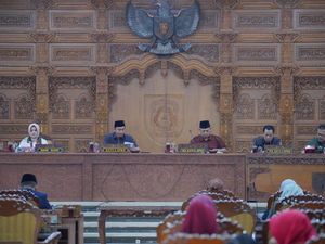 7 Fraksi DPRD Klaten Setujui Raperda Nota Keuangan APBD 2022