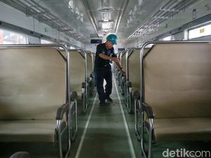 Pegal Linu & Bau Balsam di Kursi Tegak Kereta