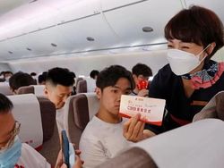 China Luncurkan Penerbangan Perdana C919, Siap Saingi Airbus-Boeing!