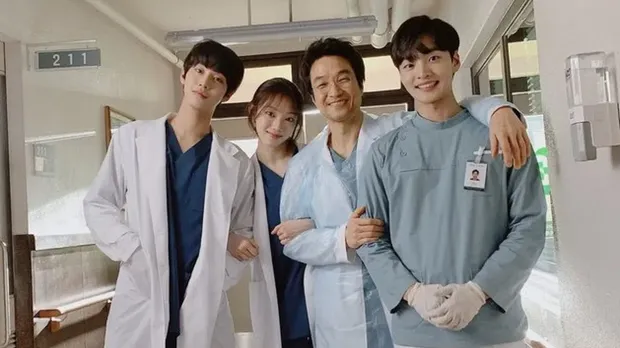 Drama Korea dr. Romantic 3