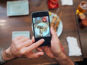 Restoran Kesal Ada Influencer Ingin Makan Gratis Berkedok Endorse Restoran Kesal Ada Influencer Ingin Makan Gratis Berkedok Endorse