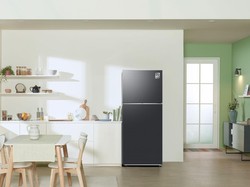 Bosan dengan Tampilan Kulkas di Rumah, Bisa Dicat Ulang Nggak Sih?