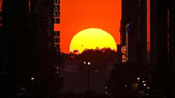 Ini Alasan Langit Berwarna Merah Saat Senja