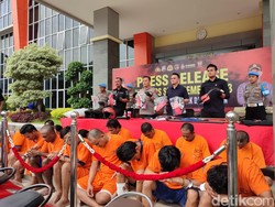 21 Maling Motor di Gresik Disikat, Tiga Pelaku Ditembak