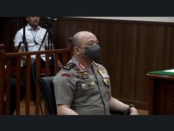 Banding Ditolak, Irjen Teddy Minahasa Tetap Dipecat dari Polri