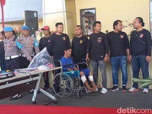 Tampang Pelaku Mutilasi Pria Bertato Naga yang Ditemukan di Solo Tampang Pelaku Mutilasi Pria Bertato Naga yang Ditemukan di Solo
