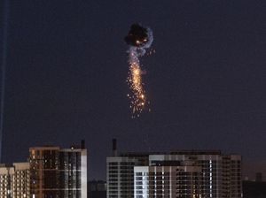 Huru-hara Rudal Meledak di Langit Kyiv saat Dibahas Damai Ukraina-Rusia