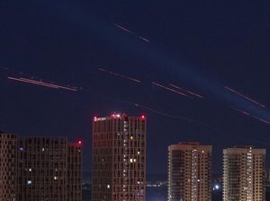 Ngerinya Hujan Drone Rusia di Kota-kota Ukraina