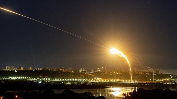 Saat Pertahanan Udara Ukraina Mencegat Drone Rusia