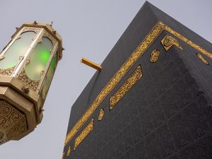 Kisah Hakim bin Hazam, Satu-satunya Sahabat yang Lahir di Kabah