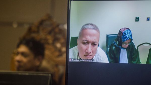 Tok! Hakim Agung Nonaktif Sudrajat Dimyati Divonis 8 Tahun Penjara