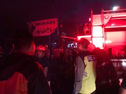 Toko Peralatan Listrik Berlantai Dua Terbakar, 7 Mobil Pemadam Dikerahkan