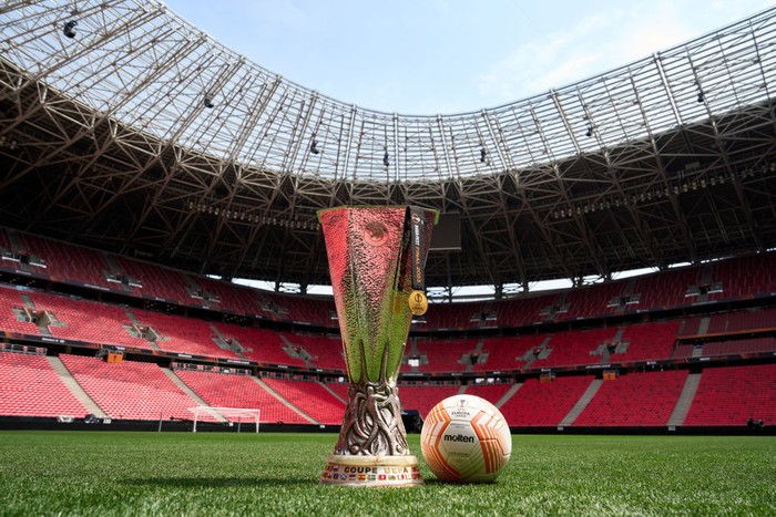 BUDAPEST, HUNGARY - MAY 29: A view of a UEFA Europa League winners medal and the Molten UEFA Europa League Official Match Ball with the UEFA Europa League trophy prior to the UEFA Europa League 2022/23 final match between Sevilla FC and AS Roma at Puskas Arena on May 29, 2023 in Budapest, Hungary. (Photo by Alex Caparros - UEFA/UEFA via Getty Images)