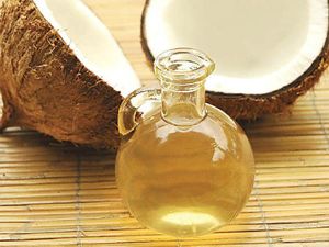 5 Manfaat Minyak Kelapa untuk Rambut, Rahasia Rambut Indah dan Murah 5 Manfaat Minyak Kelapa untuk Rambut, Rahasia Rambut Indah dan Murah